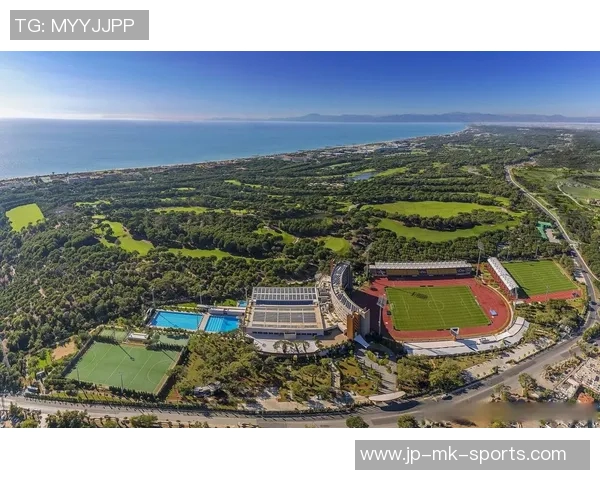 安塔利亚足球俱乐部的崛起与挑战探索土耳其足球的新篇章与未来发展 安塔利亚足球俱乐部的崛起与挑战探索土耳其足球的新篇章与未来发展