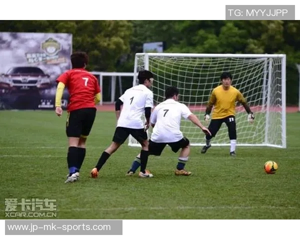 探索欧码足球衣的魅力与选择技巧助你成为球场上的焦点