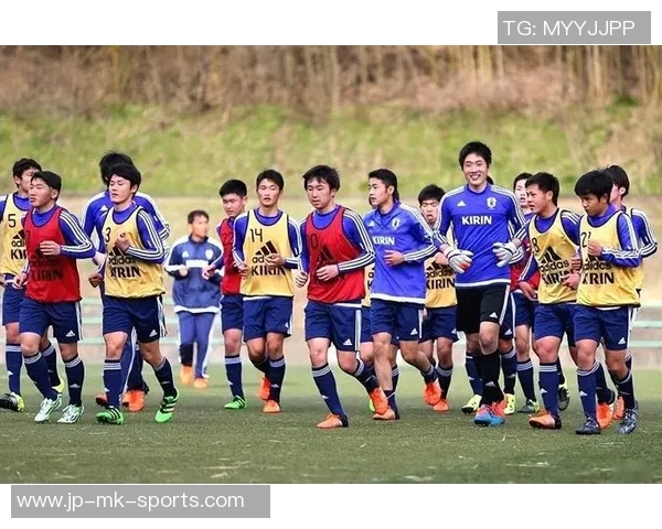 日本足球史的演变与发展：从草根到职业联赛的辉煌历程